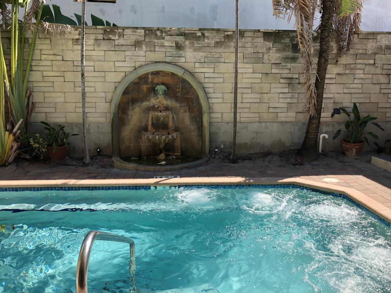 Courtyard Villa Hotel Lauderdale-by-the-Sea Exterior foto