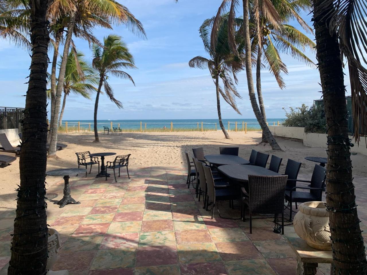 Courtyard Villa Hotel Lauderdale-by-the-Sea Exterior foto